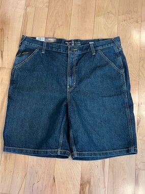 Size 42- Ariat rebar denim utility shorts-new with tags